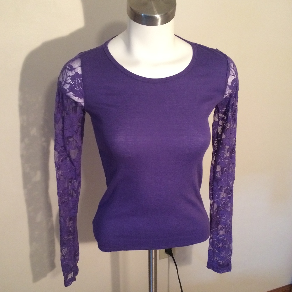 Small Purple Lace long sleeves Shirt